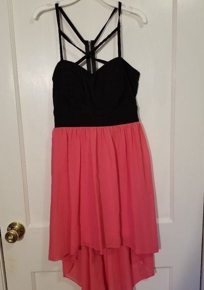 Trixxi Dresses & Skirts - Beautiful Dress Trixxi Dresses & Skirts - Beautiful Dress